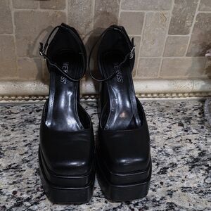Black Platform Women's Heels